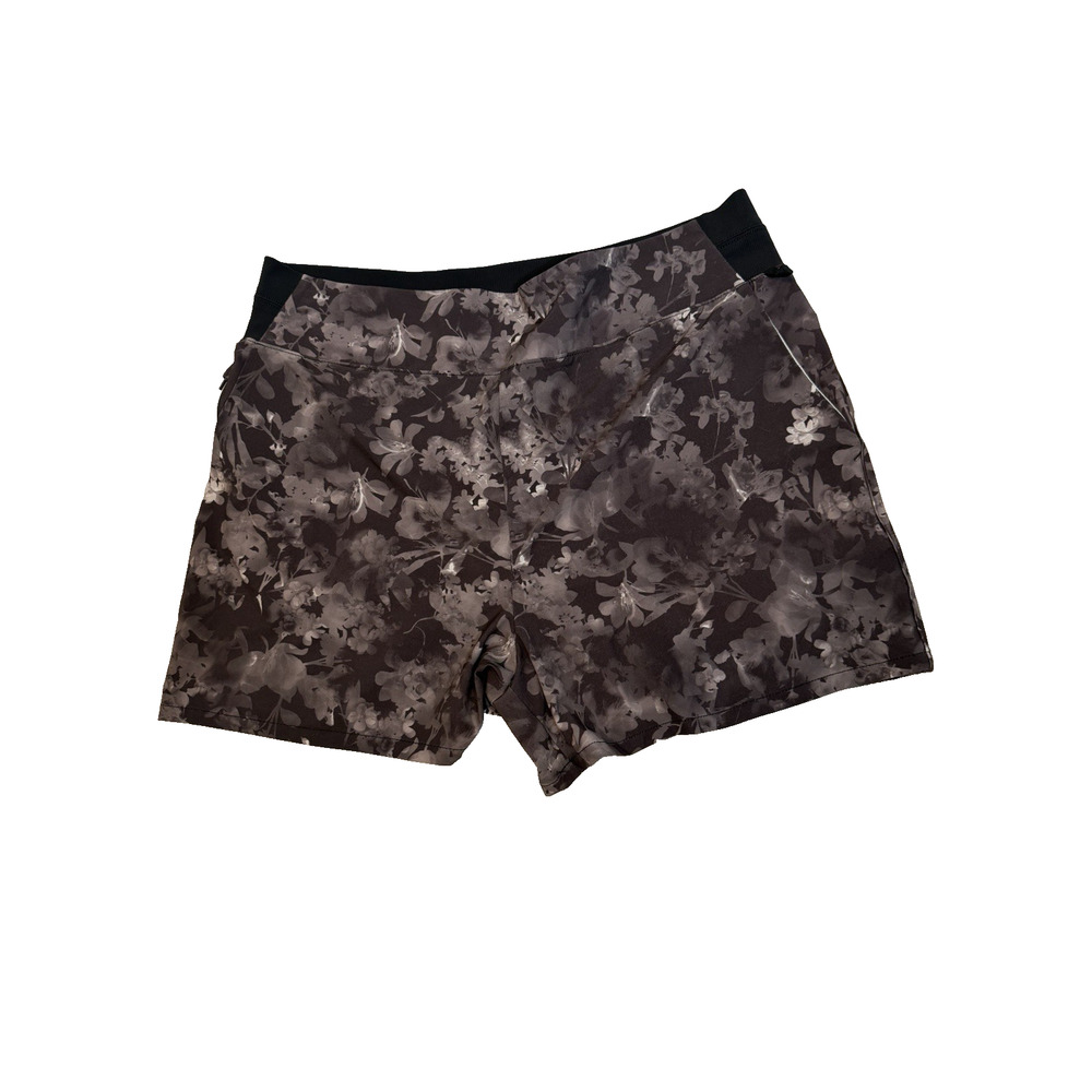Athleta Women’s Workout Shorts Size 18 Gray & Black Floral Print Stretch Pockets
